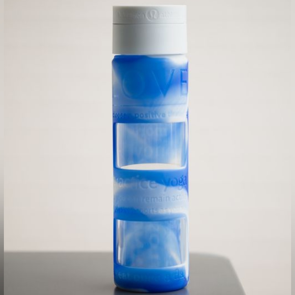 Lululemon Athletica Pure Focus Glass Water Bottle